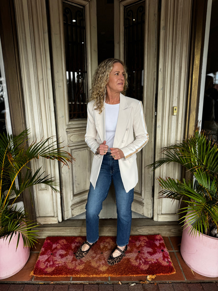 SPORTY CHIC BLAZER | Sand with Natural Arm Stripe - Darling & Domain