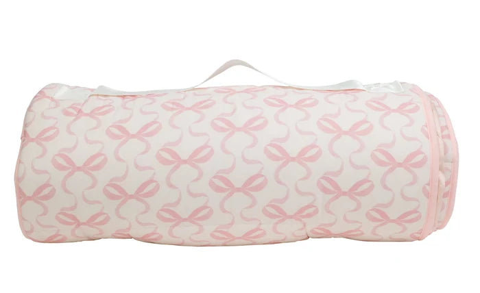 Apple of My Isla Bow Nap Mat