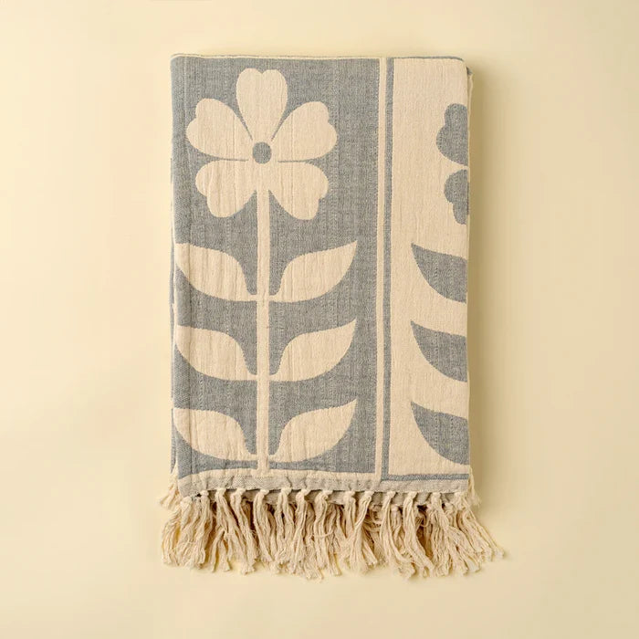 Daisy Days Throw, Blue - Magnolia Lane co. Home + Garden + Gift