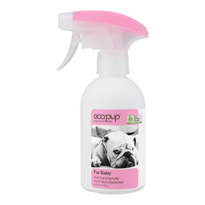 Front of spray bottle of natural pet fur and fabric deodoriser.