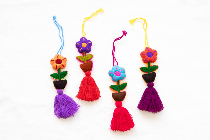 Embroidered Daisy Pom Pom