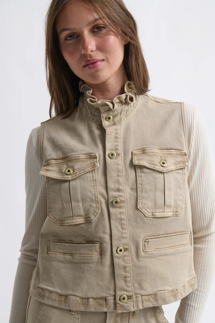ERICA VEST in Arizona Wash by Kireina from Australia