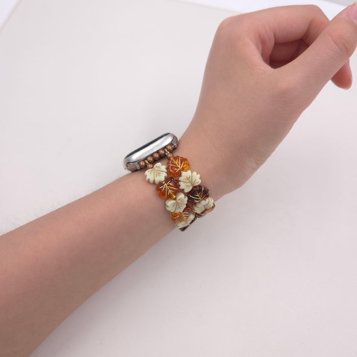 Falling for Leaves Heishi Bracelet Band For Apple Watch â Rich Autumn Tones â Warm amber, golden brown, and ivory beads add seasonal charm.