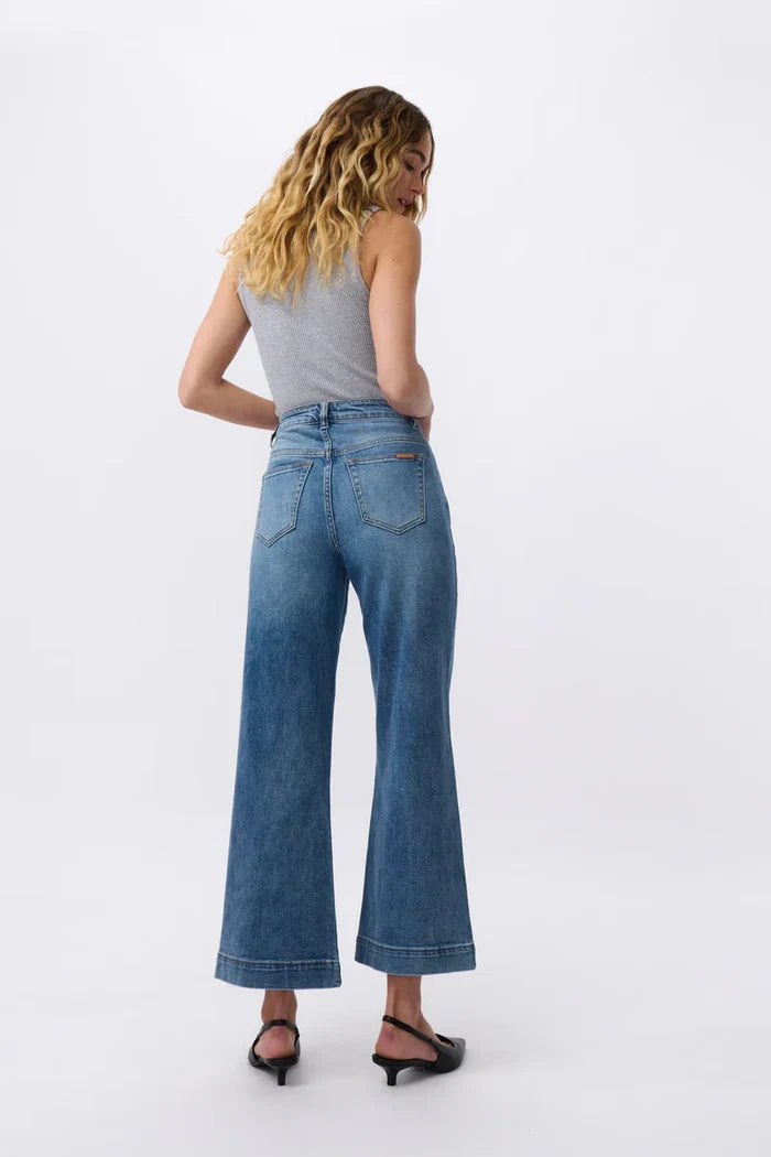 FREYA JEAN in Dakato Wash by Kireina