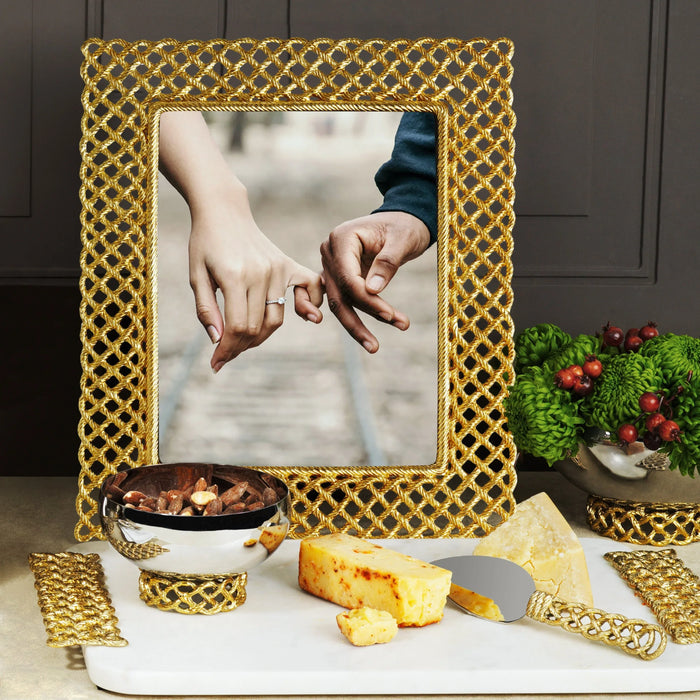 Michael Aram Love Knot Frame
