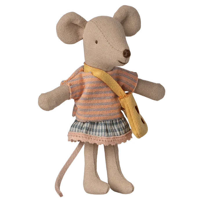 Stuffed mouse toy wearing a striped dress and yellow bag on a white background