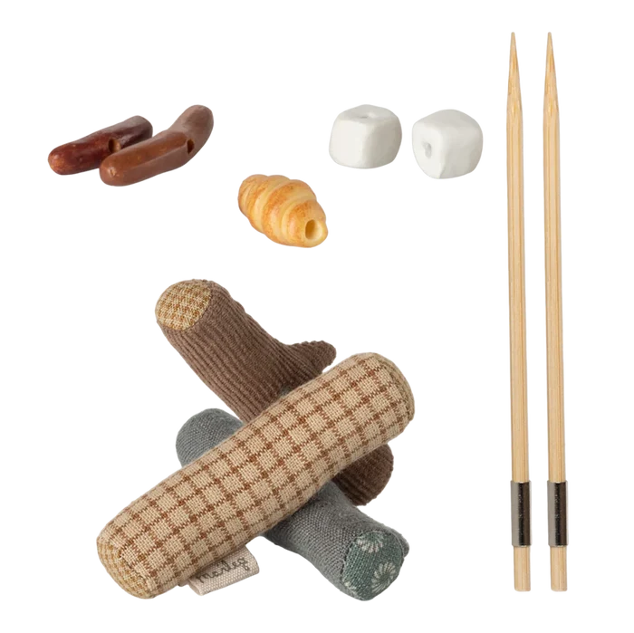 Maileg - Mouse Bonfire Set