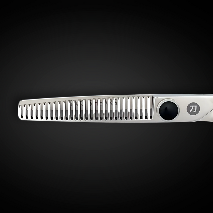 Makoto Student Hair Thinning Shears - Open Box