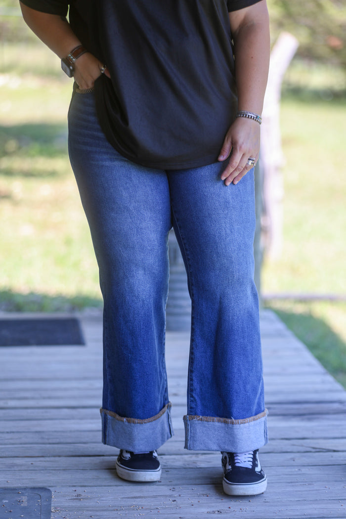 Mid Wash High Rise Stretch Denim Western Buck-Stitch Wide Leg Jeans