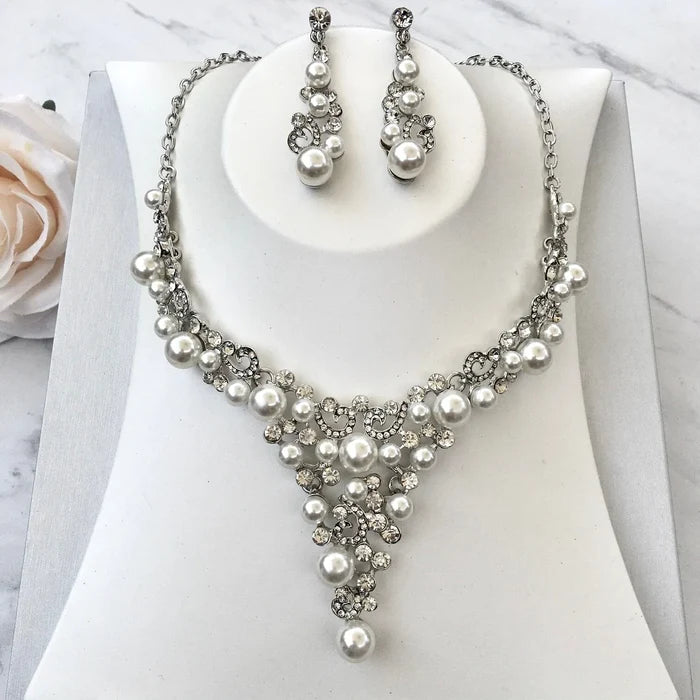 Wedding Jewelry - Pearl and Crystal Bridal Jewelry Set