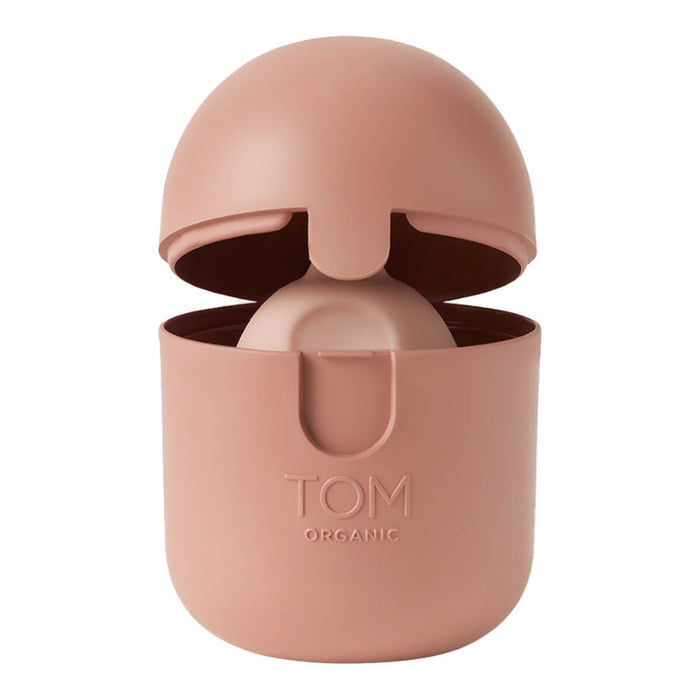 A reusable menstrual cup made of 100% medical grade silicone in an easy-to-use microwave steriliser case for quick cleaning.