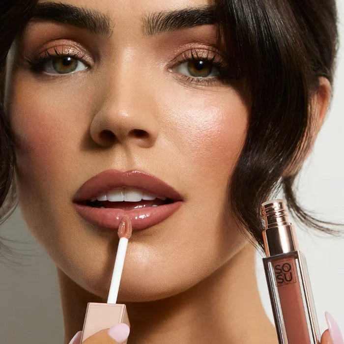 SOSU SATIN LIPGLAZE