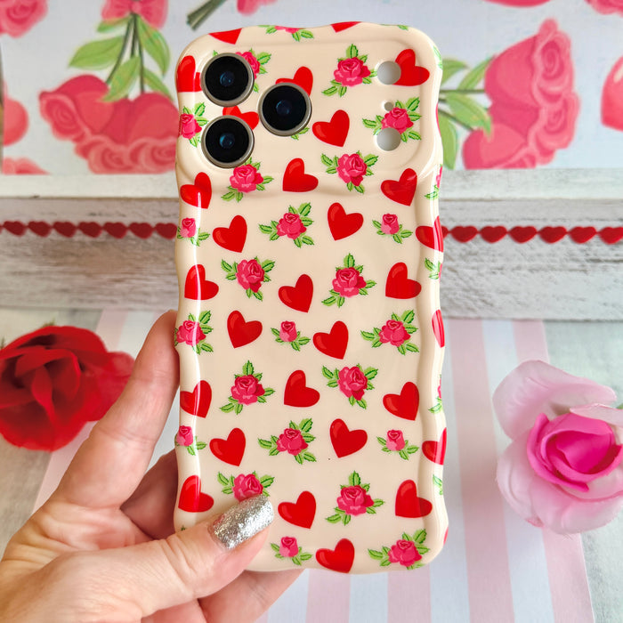 Sweetheart Blooms Wavy Luxe MagSafe Case for iPhone