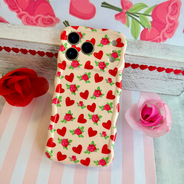 Sweetheart Blooms Wavy Luxe MagSafe Case for iPhone