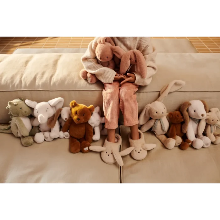 Liewood - Teddy - Binnie - Bear/Golden Caramel - Lifestyle Cut 3