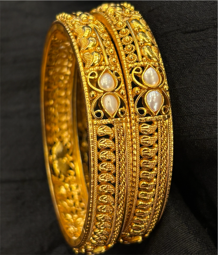 The Aaradhya Silver Pearl Filigree Bangle-Single (Size 2.2/2.4/2.6/2.8)