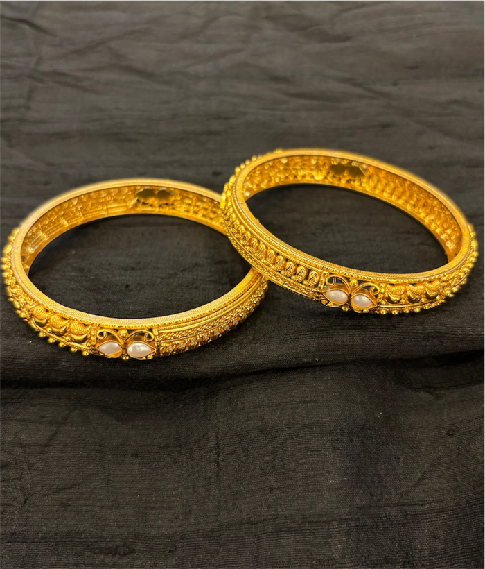 The Aaradhya Silver Pearl Filigree Bangle-Single (Size 2.2/2.4/2.6/2.8)