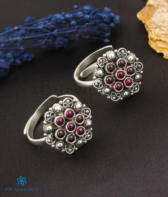 The Arini Silver Toe-Rings (Oxidised)