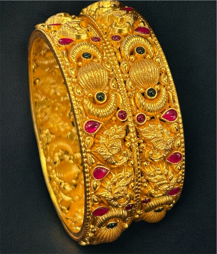 The Barhipriya Silver Peacock Nakkasi Bangle- Single (Size/2.2/2.4/2.6/2.8)