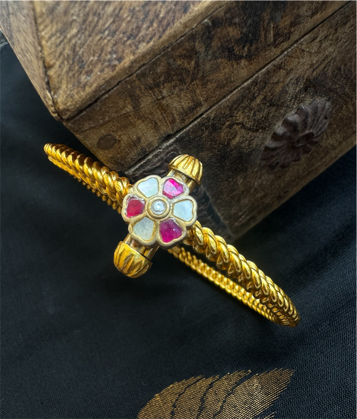 The Chhaya Antique Silver Golusu Bangle (Size/2.2/2.4/2.6/2.8)
