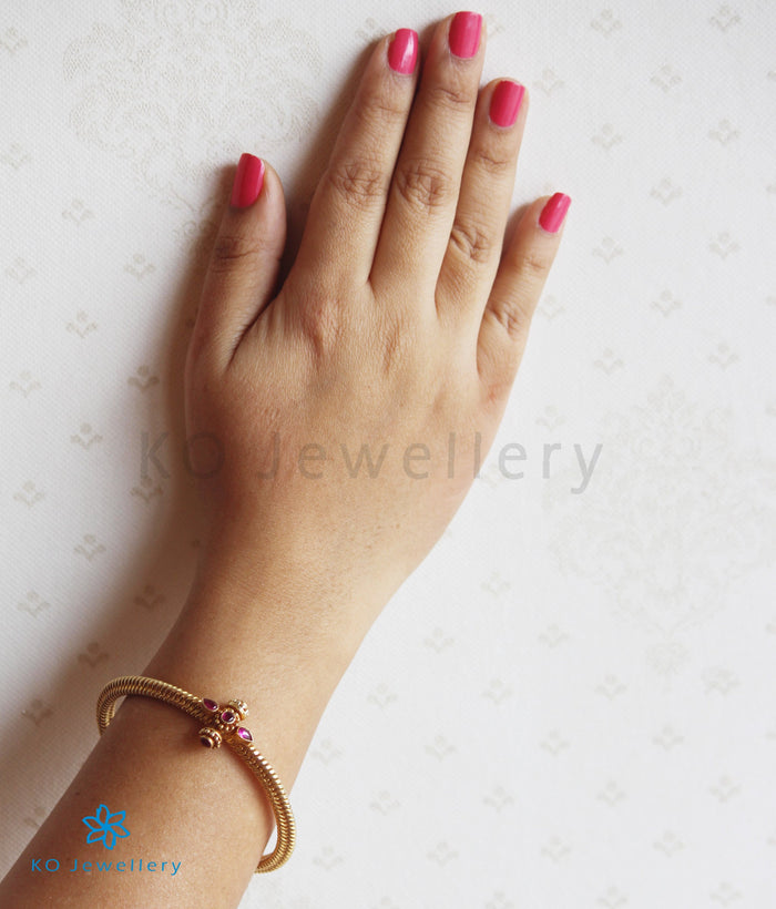 The Classic Golusu Antique Silver Openable Bracelet (Size 2.2/2.4/2.6/2.8)
