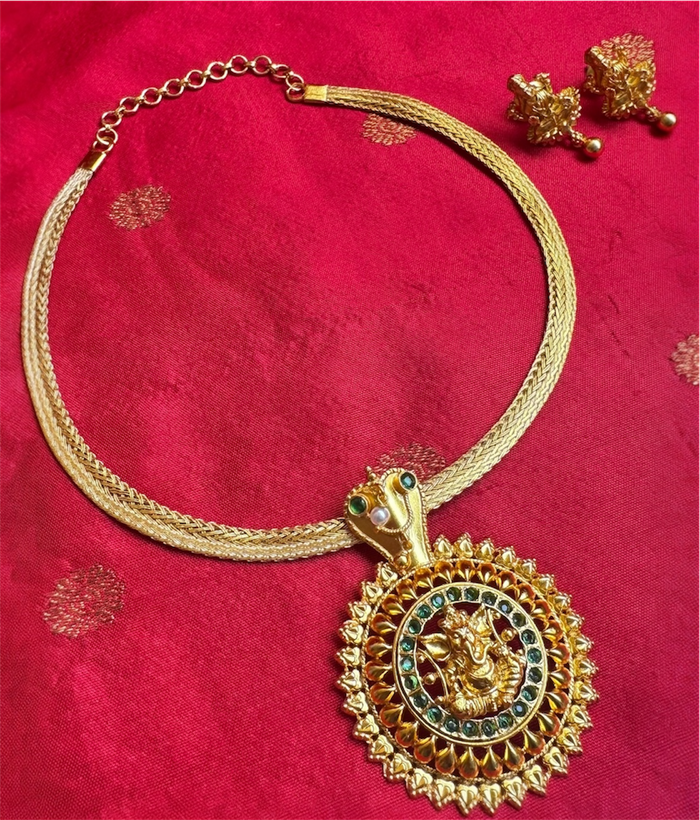 The Ganavi Silver Ganesha Pathak Pendant