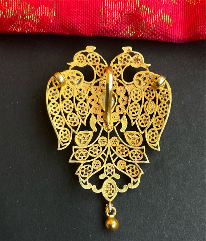 The Gandaberunda Blue Polki Silver Pendant