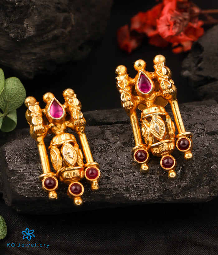 The Inchara Silver Kempu Ear-Studs