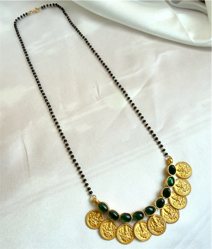 The Prarthana Silver Coin Mangalsutra (Green)