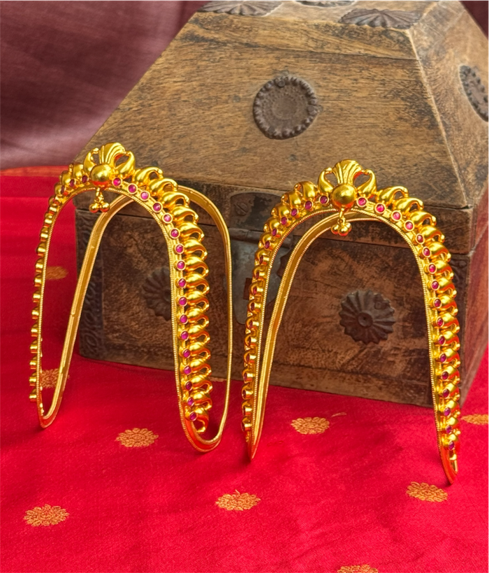 The Sahiti Silver Kemp Bridal Armlet or Vanki - Single