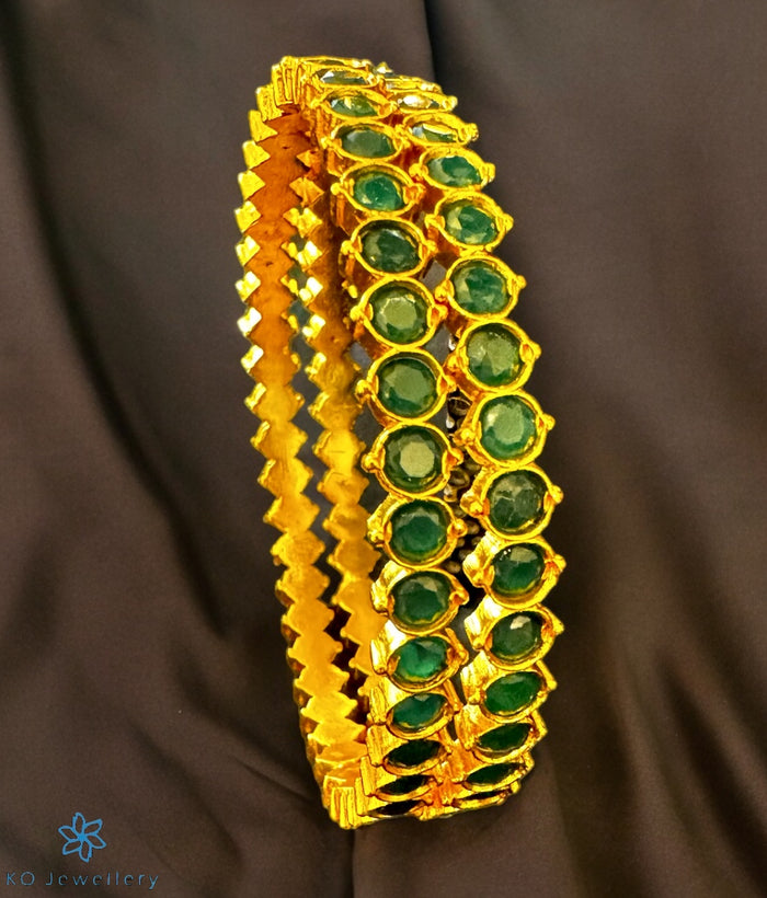 The Tanvi Silver Kemp Bangle-Single(Green/Size/2.2/2.4/2.6/2.8)