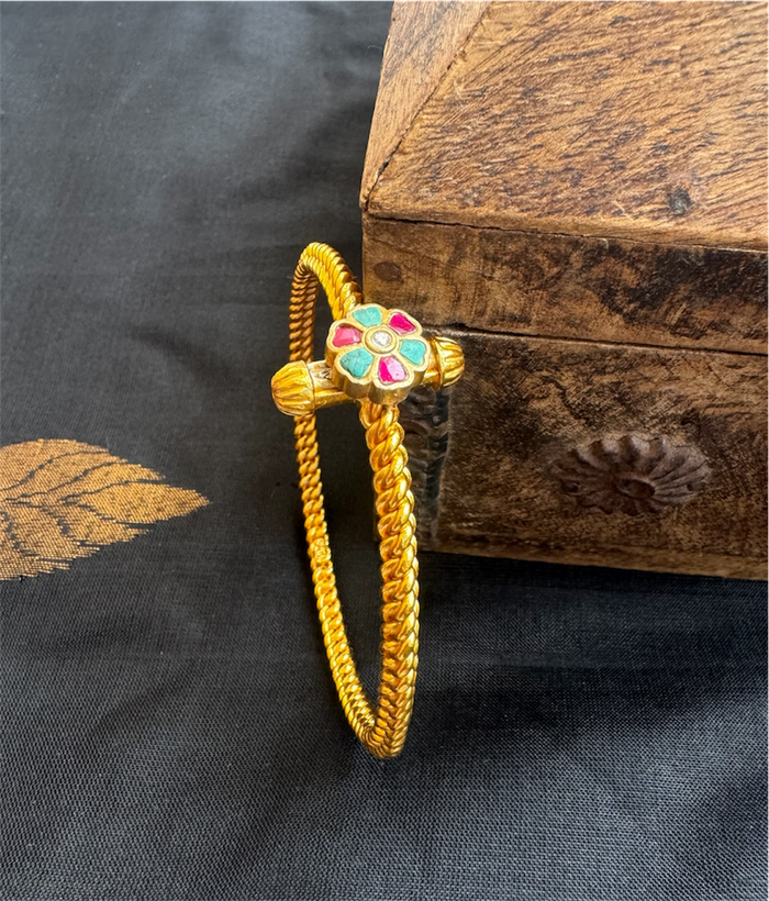 The Triveni Antique Silver Golusu Bangle (Size/2.2/2.4/2.6/2.8)