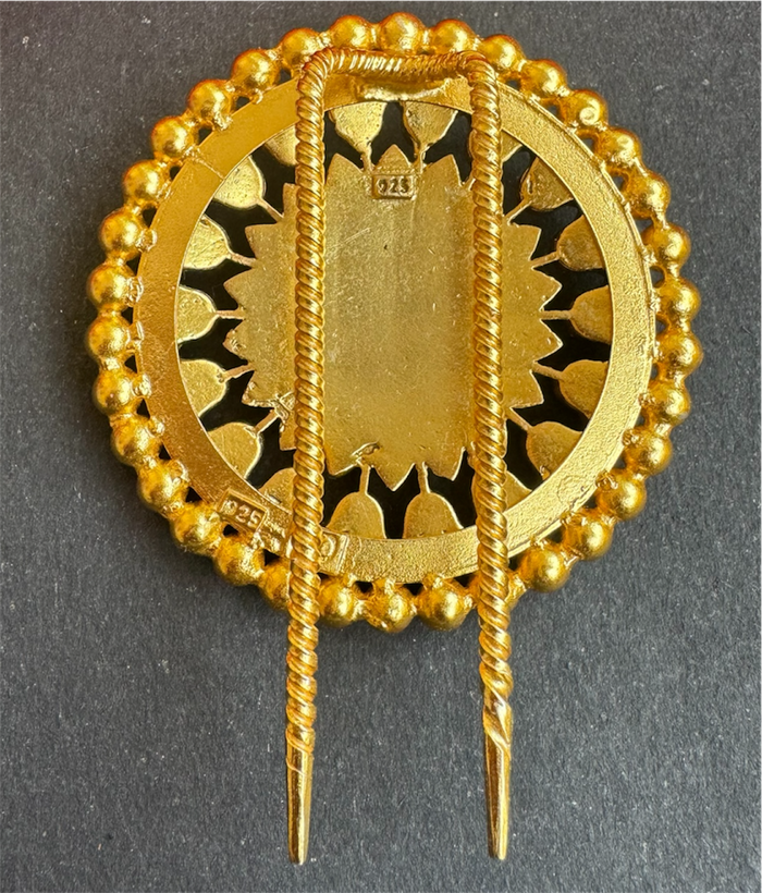The Usika Silver Kundan Jadau Bridal Hair Pin