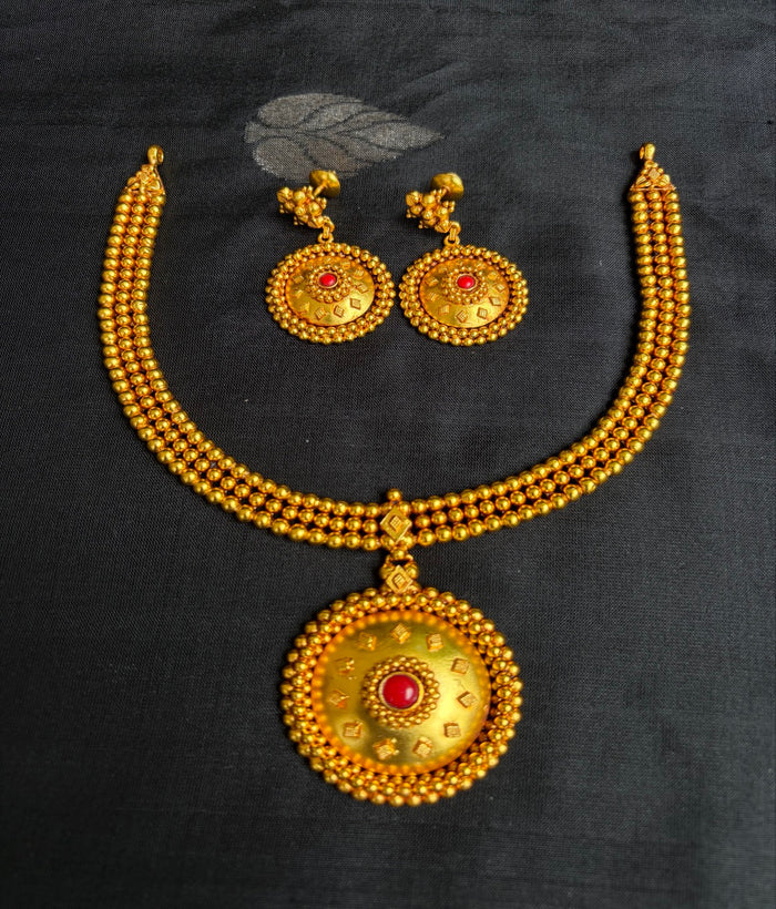 The Vaibhavi Antique Silver Necklace