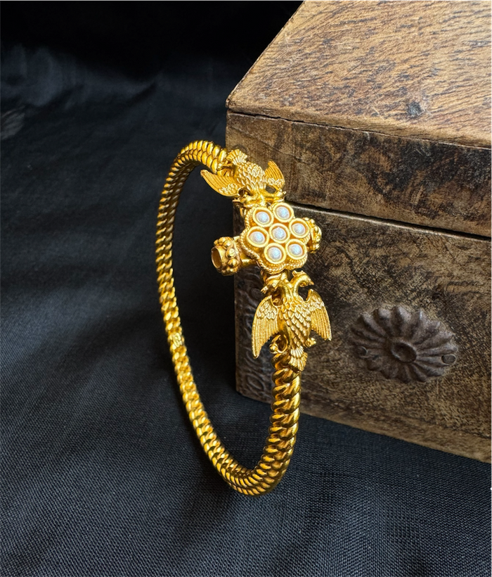 The Virat Silver Gandaberunda Golusu Bangle-Single (Size /2.2/2.4/2.6/2.8) (Pearl)