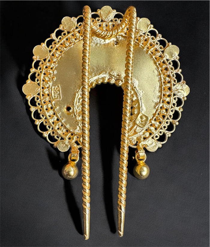 The Yuthika Nakkasi Silver Bridal Hair Pin (Pearl)