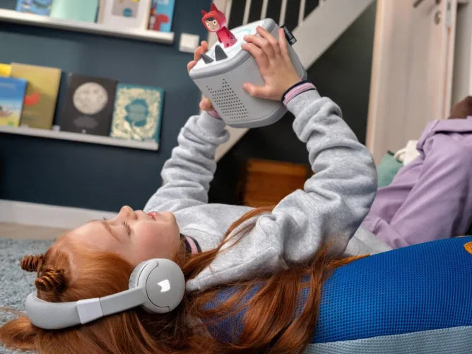 Tonies Headphones - Bluetooth - Moon Grey - Lifestyle Cut