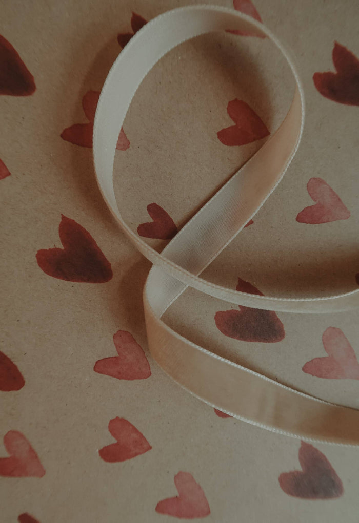 Velvet ribbon BEIGE length 2,5m/width 16mm - Magnolia Lane co. Home + Garden + Gift
