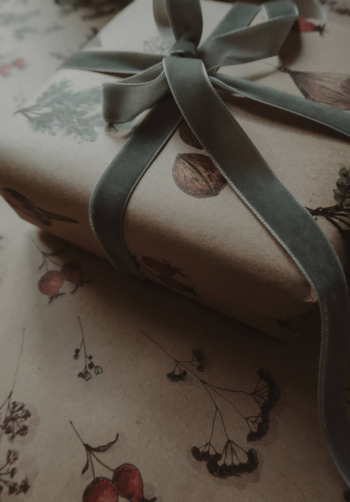 Velvet ribbon GRAY length 2,5m/width 16mm - Magnolia Lane co. Home + Garden + Gift