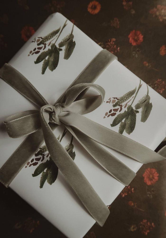 Velvet ribbon GRAY length 2,5m/width 16mm - Magnolia Lane co. Home + Garden + Gift