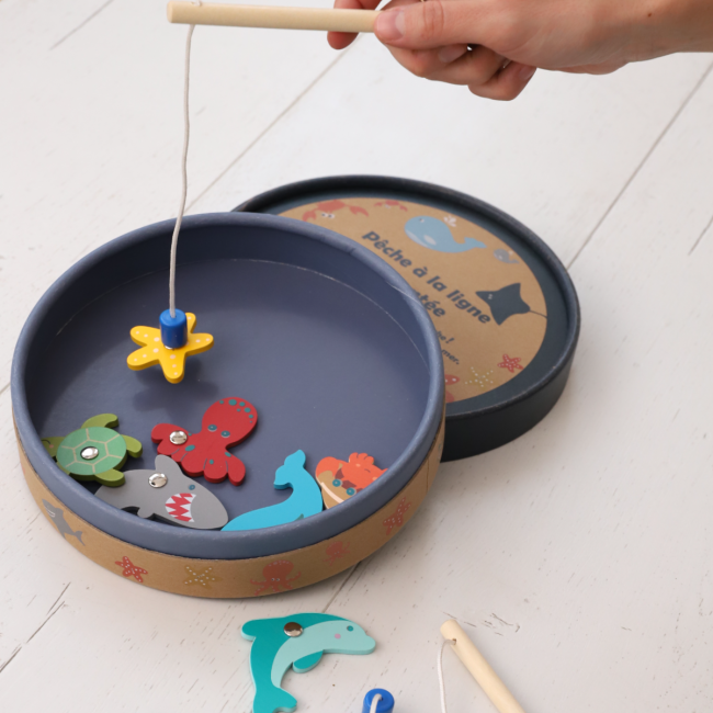 Le Petit Souk - Wooden Toy - Magnetic Fishing Game - Lifestyle Cut